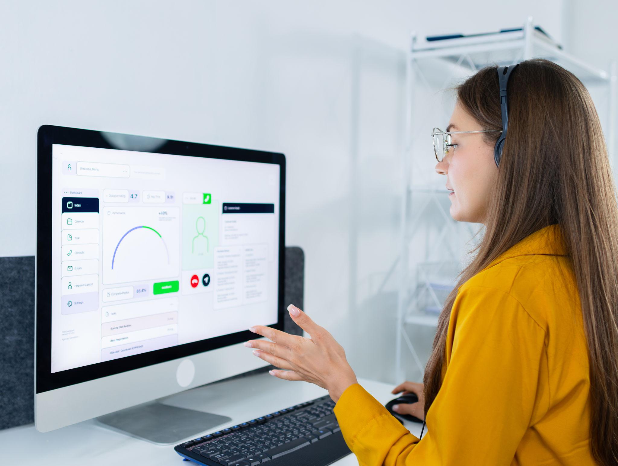 Sales & Customer Service - Image 2