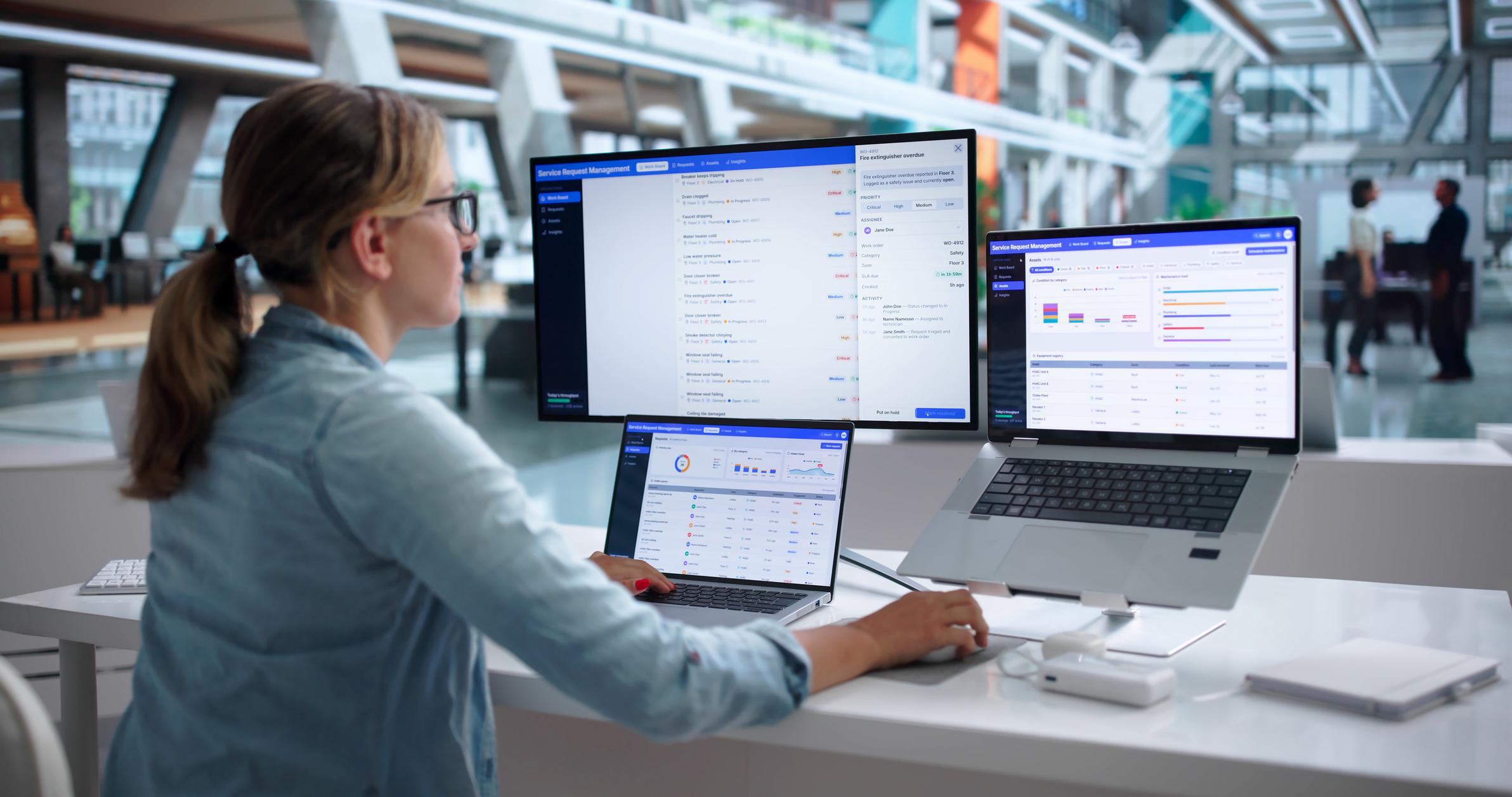 Customer Service - Image 6