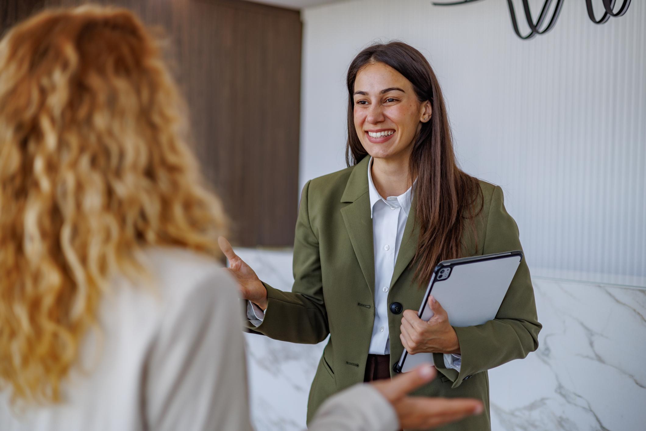 Customer Service - Image 5